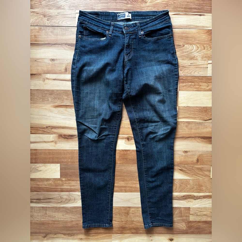 Signature Levi Strauss Company The Skinny Darkwash Skinny Jeans 10 medium
